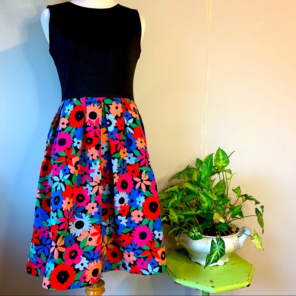 Alex + Alex Funky Floral Sleeveless Fit & Flare Dress with Pockets!